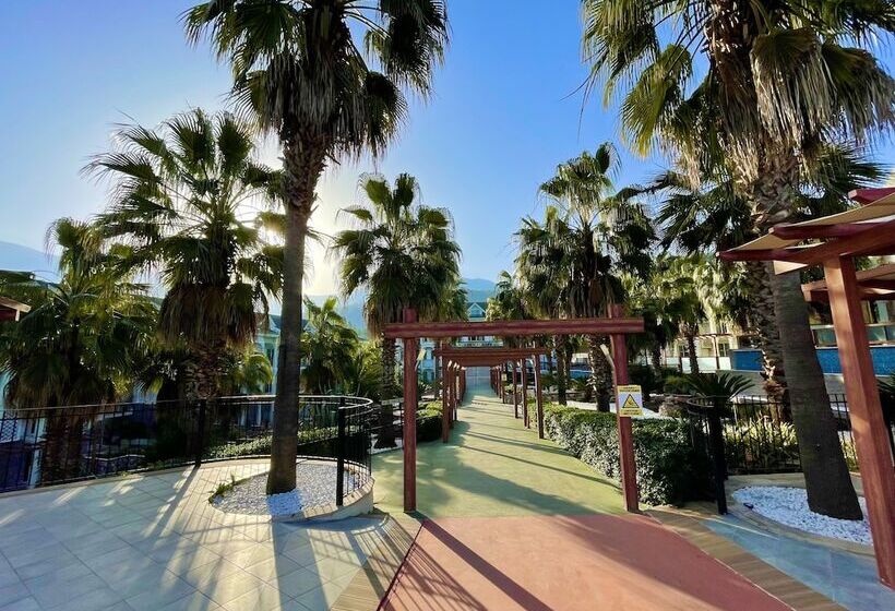 标准间, Green Forest Holiday Village