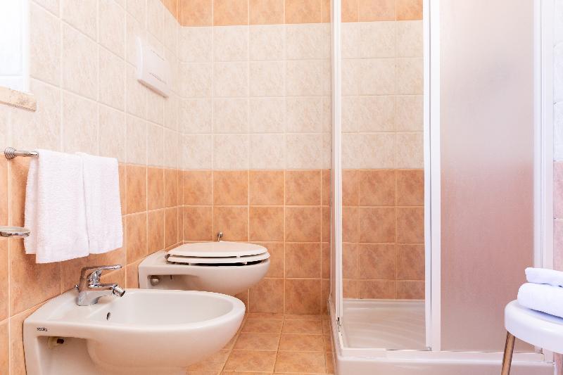 标准间, Green Forest Holiday Village