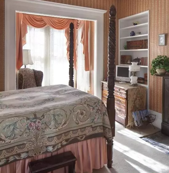 クラシックルーム, Isaiah Jones Homestead Bed And Breakfast