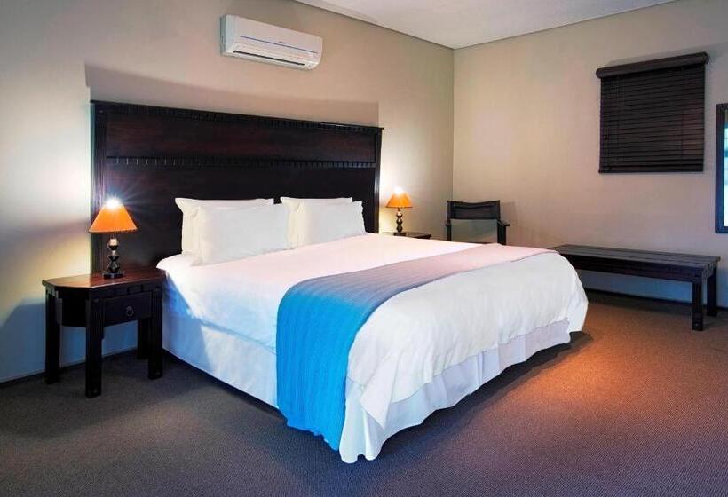 اتاق استاندارد, Protea Hotel By Marriott Zambezi River Lodge