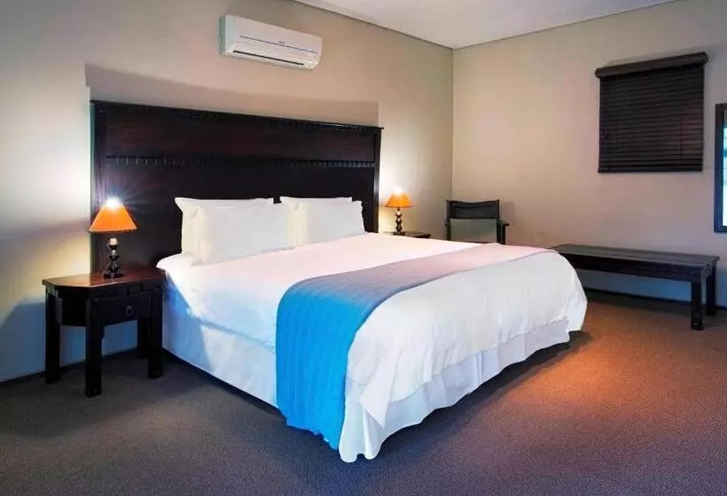 اتاق استاندارد, Protea Hotel By Marriott Zambezi River Lodge