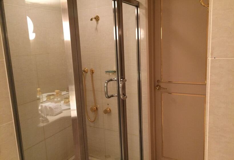 סוויטה, Rihga Royal Hotel Niihama