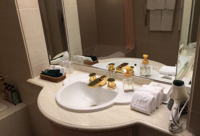 スイート, Rihga Royal Hotel Niihama