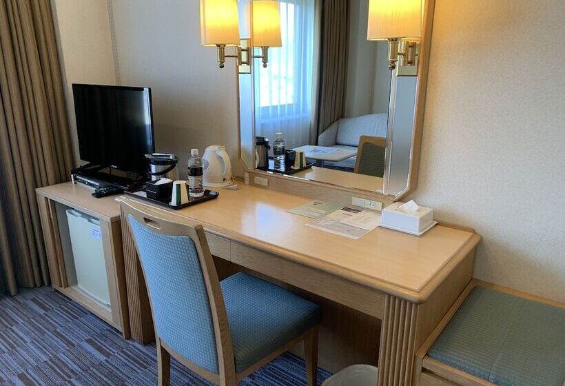 اتاق سوپریور یک تخته, Rihga Royal Hotel Niihama