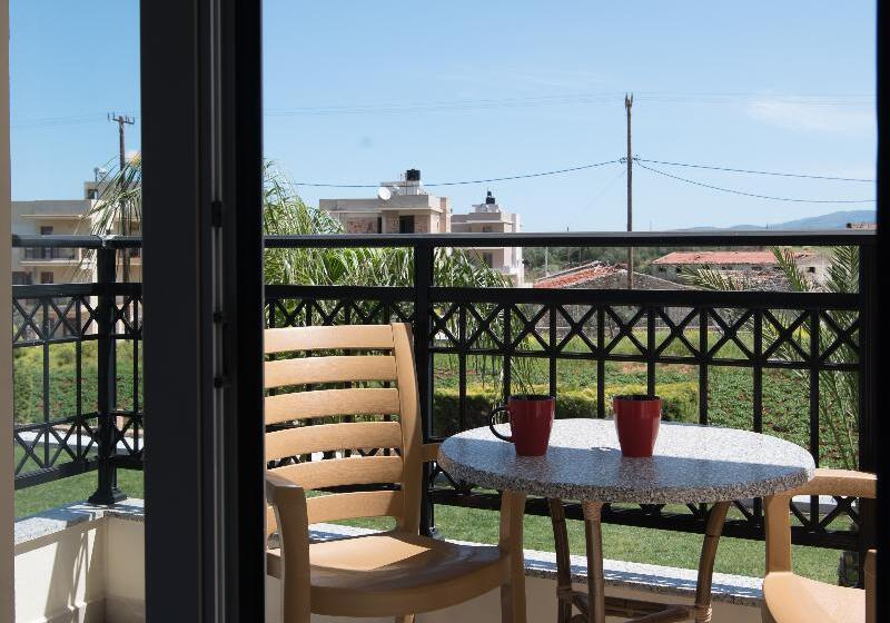 スーペリアスタジオ, Real Palace