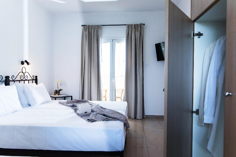 スーペリアスタジオ, Real Palace