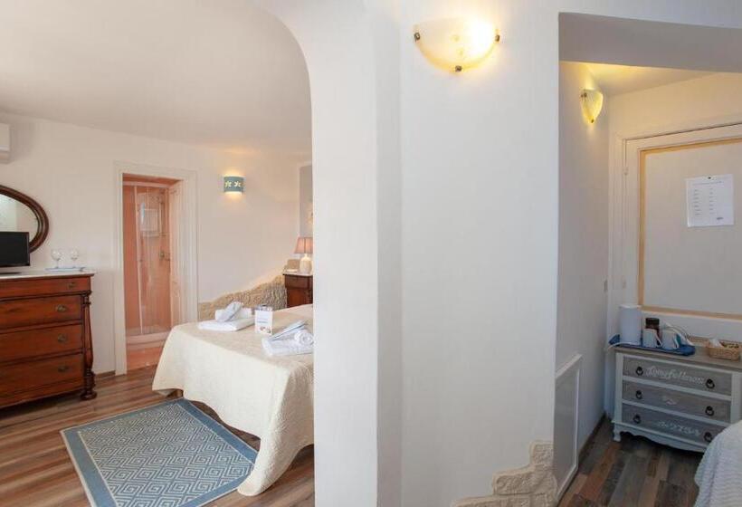 اتاق استاندارد با تخت بزرگ, Domus Francy