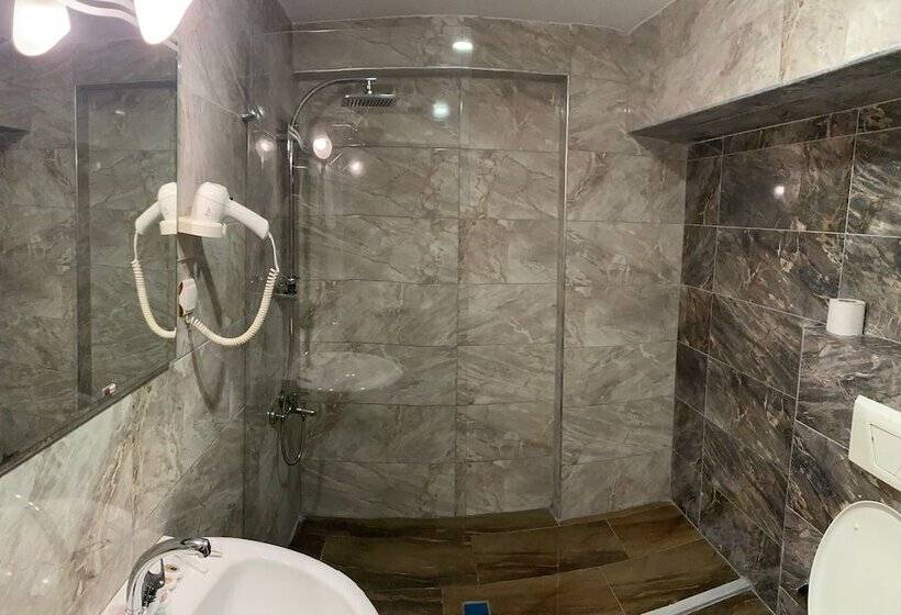 Standard Single Room Single Bed, Gold City