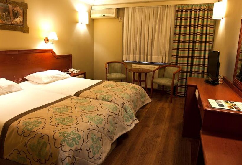 Habitación Estàndard Individual, Boyuguzel Termal