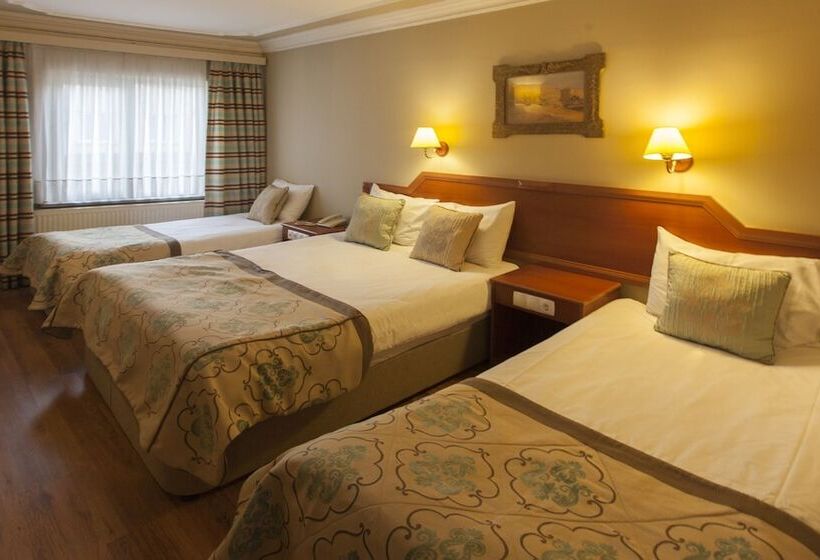 Habitació Triple Estàndard, Boyuguzel Termal