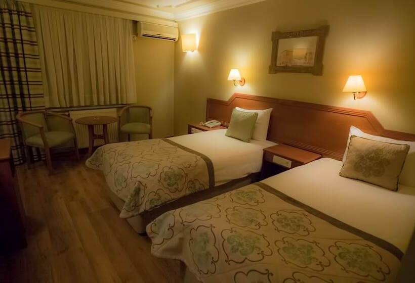 Habitació Quàdruple Estàndard, Boyuguzel Termal