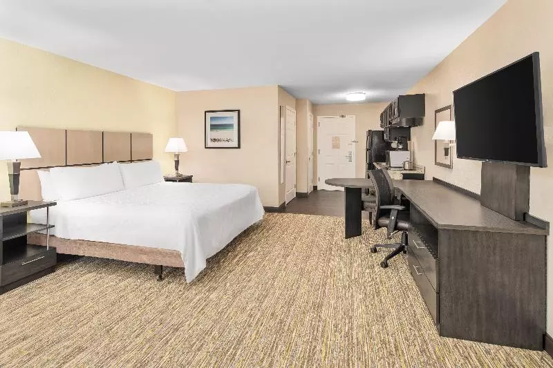 キングサイズベッドのスイートルーム, Candlewood Suites Destin Sandestin Area, An Ihg