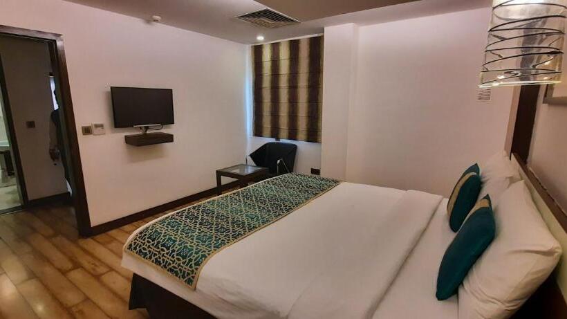 Номер Deluxe, Lemon Tree Hotel, Centre Point, Jamshedpur