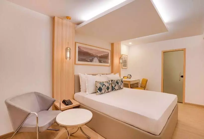デラックスルーム, Lemon Tree Hotel, Centre Point, Jamshedpur