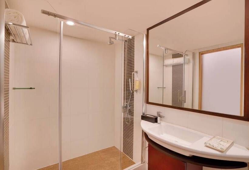 חדר דלוקס, Lemon Tree Hotel, Centre Point, Jamshedpur