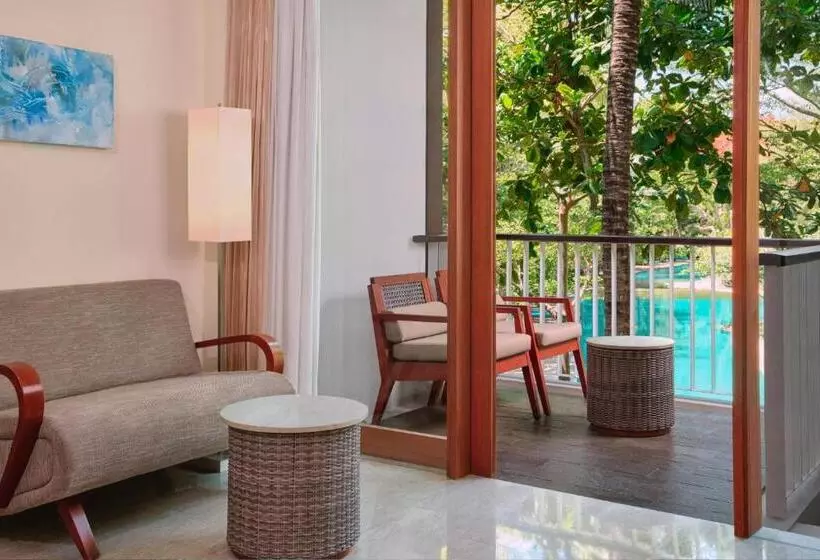 اتاق لوکس با تخت بزرگ, Courtyard By Marriott Bali Nusa Dua Resort