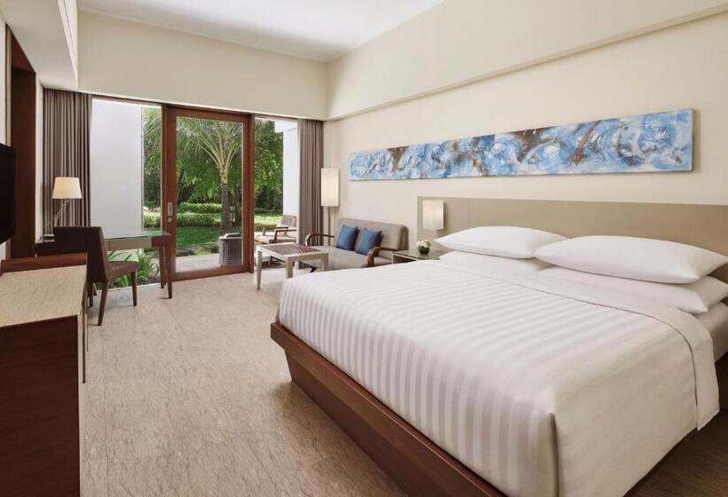 Quarto Deluxe Cama King, Courtyard By Marriott Bali Nusa Dua Resort