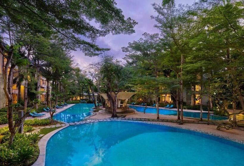 Quarto Deluxe Cama King, Courtyard By Marriott Bali Nusa Dua Resort