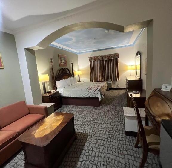سوئیت با تخت بزرگ, Baymont By Wyndham Texas City