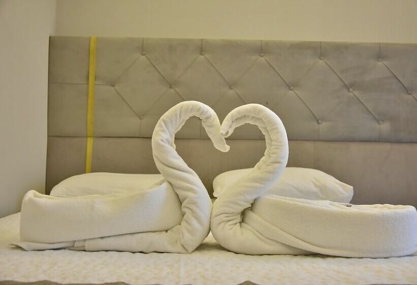 Standart Oda, Gold City