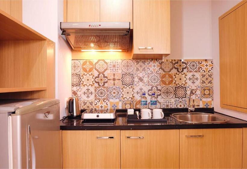 Номер Executive, Golden Tulip Balikpapan Hotel & Suites