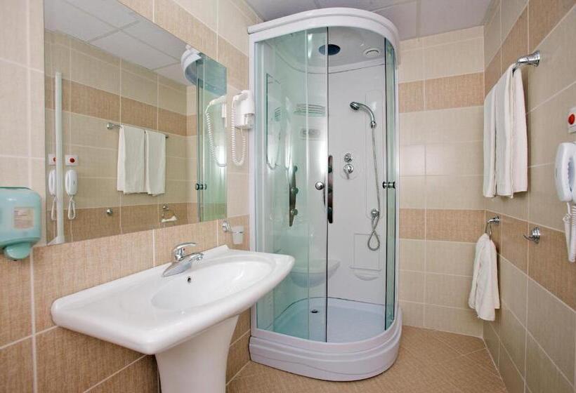 غرفة قياسية مزوَّدة بشُرفة, Kotva  All Inclusive