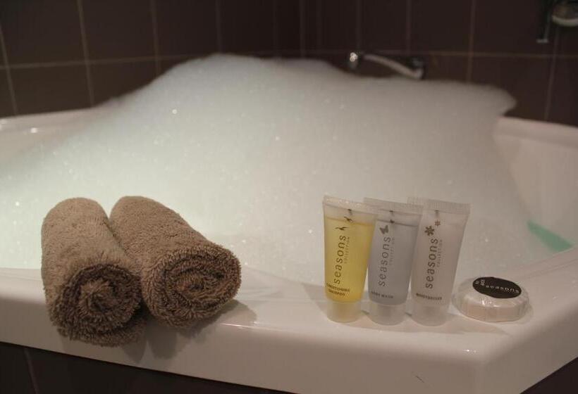 Люкс, Park View Motor Lodge