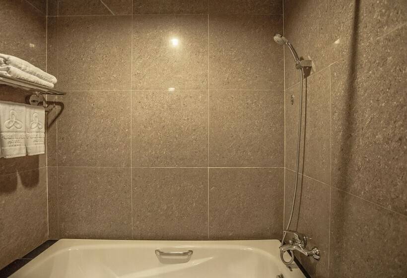 اتاق سوپریور, Pearl River