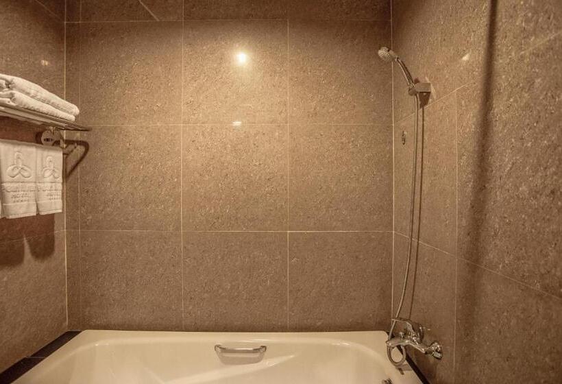 اتاق سوپریور, Pearl River