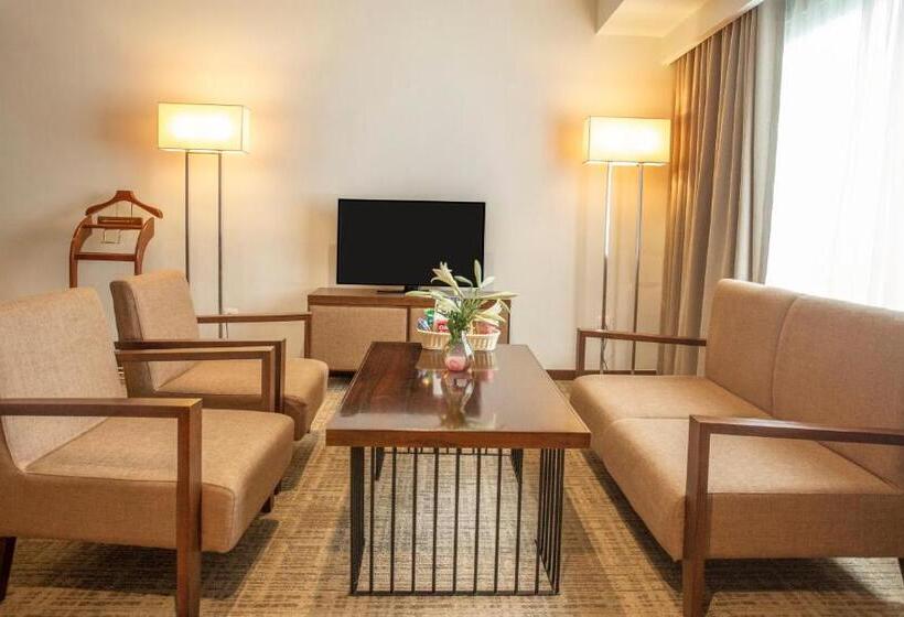 اتاق پرمیوم, Pearl River