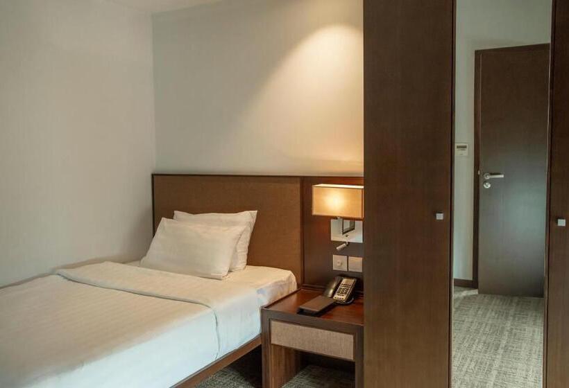 سوییت خانوادگی, Pearl River