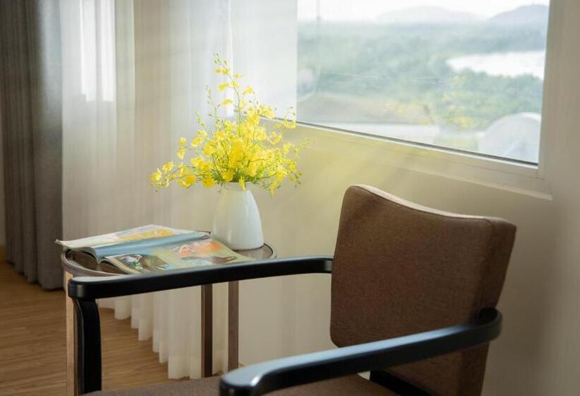 آپارتمان سوپریور 1 خوابه, Pearl River