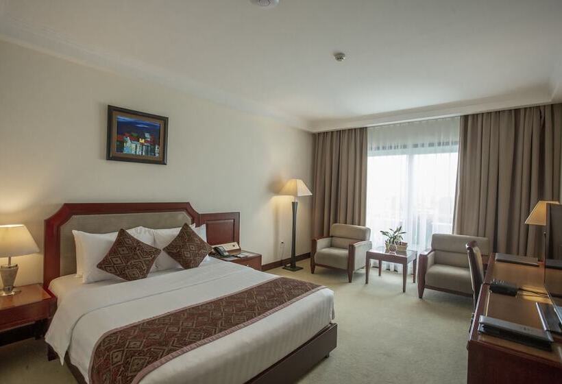 سوییت جونیور, Pearl River