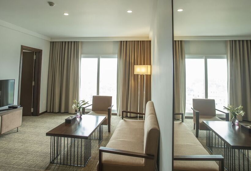 سوییت, Pearl River