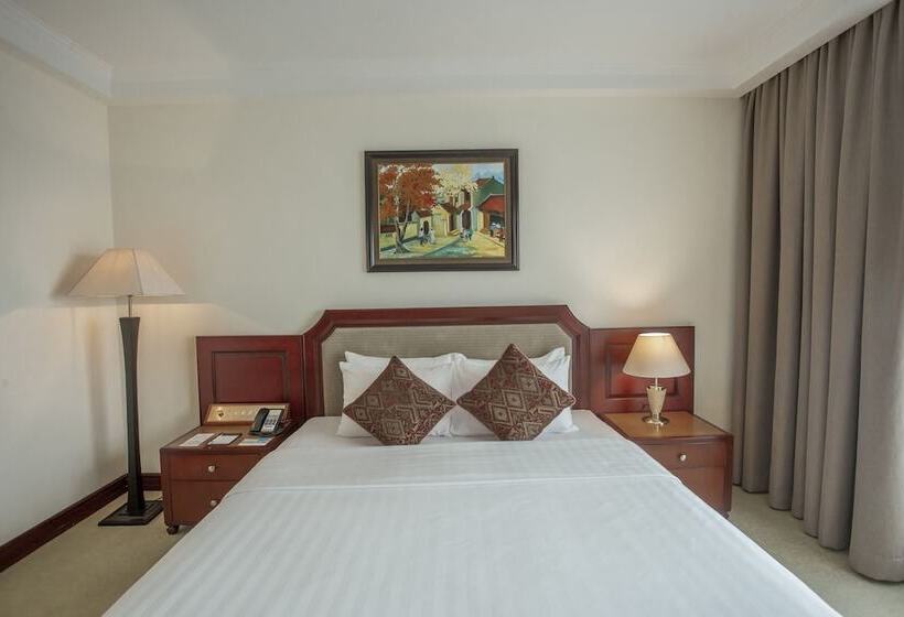 سوییت, Pearl River