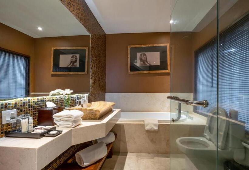 Бунгало Стандарт, Segara Village