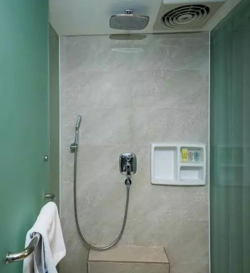 Deluxe-huone, Segara Village