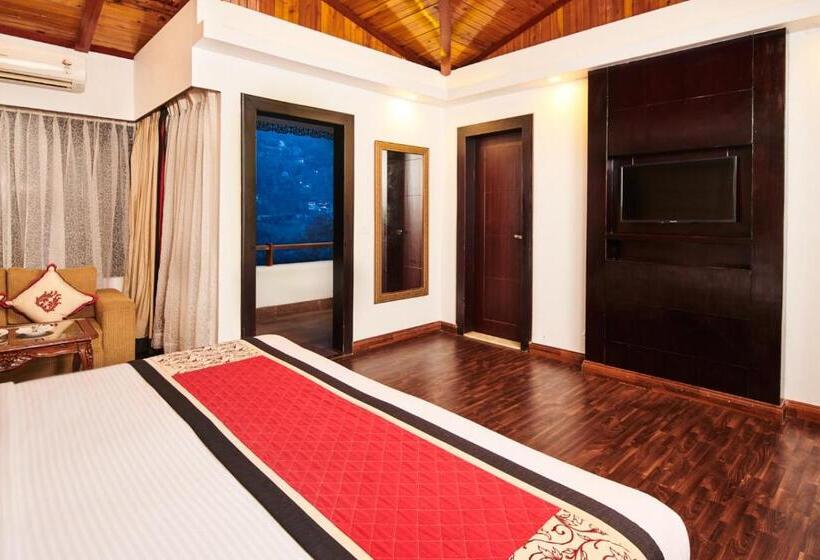 בקתה, Sterling Gangtok Orange Village