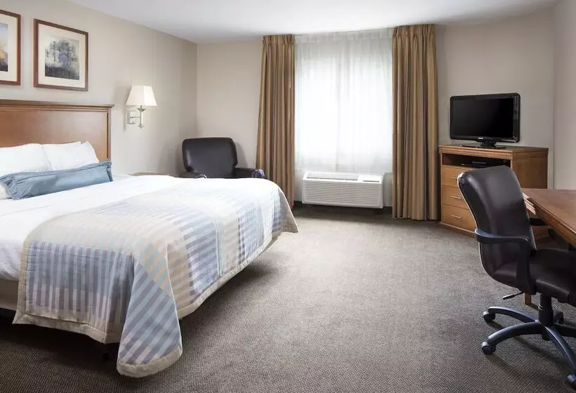 استودیوی استاندارد, Candlewood Suites La Crosse, An Ihg
