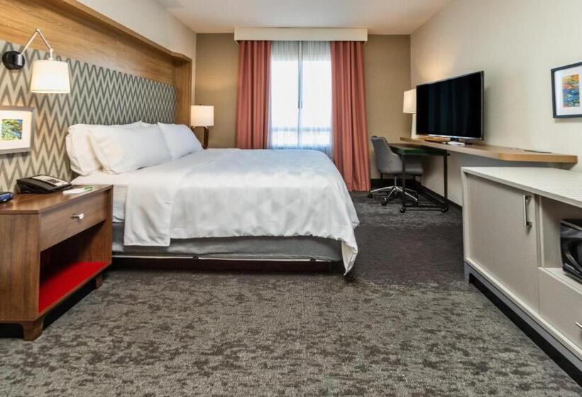 Номер Премиум, Holiday Inn Hotel & Suites Memphis Wolfchase Galleria, An Ihg