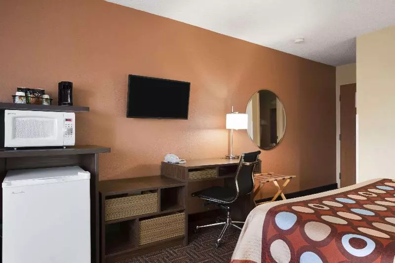 キングサイズベッドのスタンダードルーム, Comfort Inn & Suites