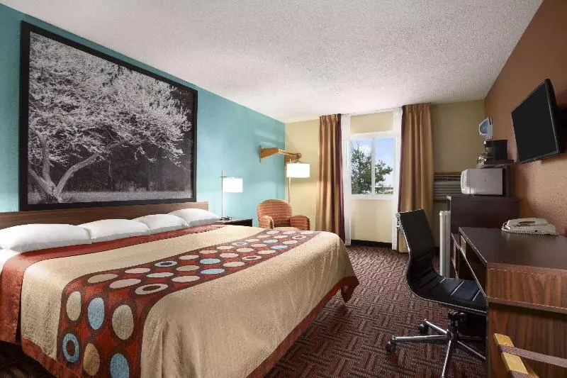 キングサイズベッドのスタンダードルーム, Comfort Inn & Suites