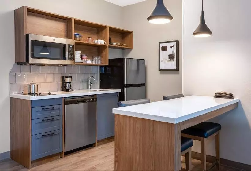 身障者適用スイートルーム, Candlewood Suites Grand Junction, An Ihg