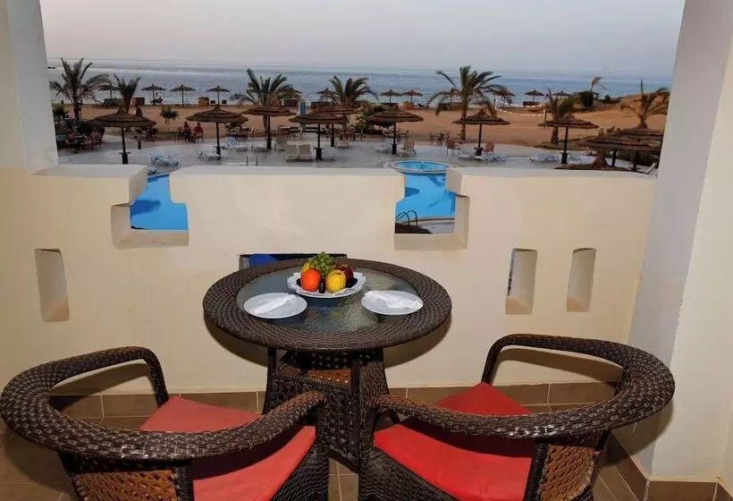 اتاق استاندارد با چشم‌انداز دریا, Coral Sun Beach