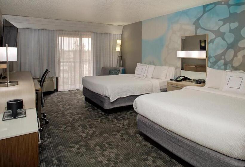 スタンダードルーム, Courtyard Richmond Chester