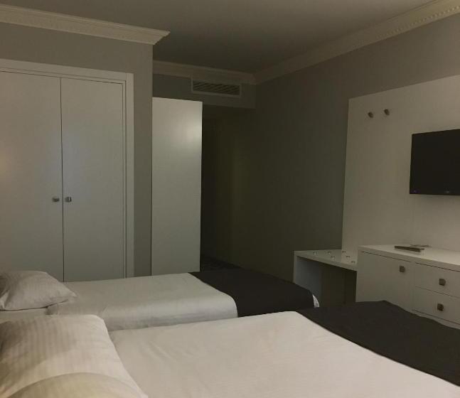 غرفة قياسية, Eken Prestige