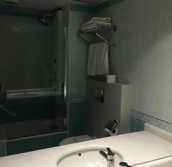 غرفة قياسية, Eken Prestige