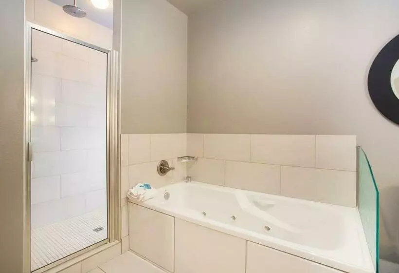 キングサイズベッドのスイートルーム, Holiday Inn Express & Suites Amarillo West, An Ihg