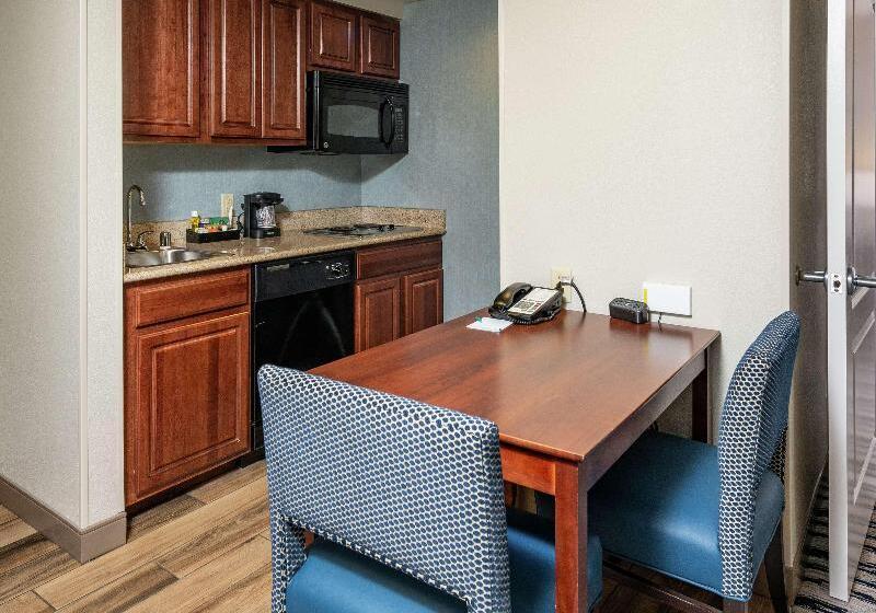 Люкс Кровать Кинг, Homewood Suites By Hilton Portland