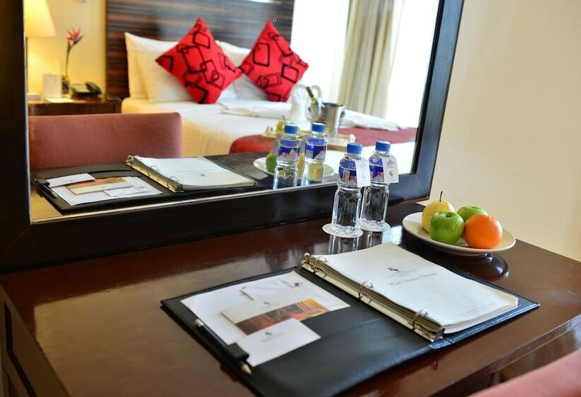 سوییت اجرایی, Lancaster Hotel Manila